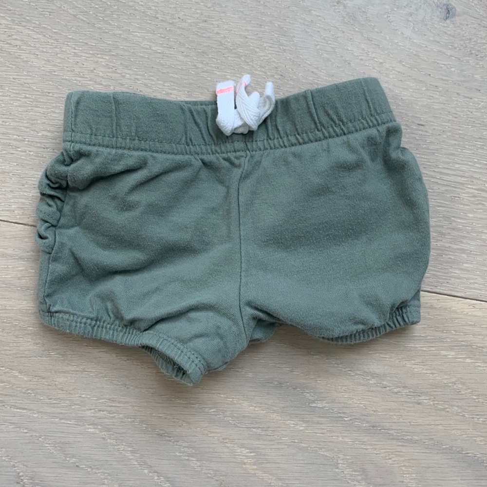 Jumping Beans 3m olive green ruffle butt shorts